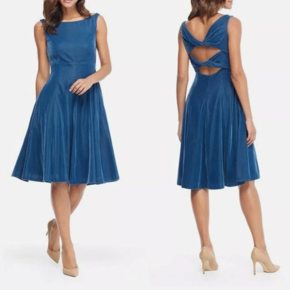 Gal Meets Glam Christine Fir Green Velvet Dress 6 - Picture 1 of 11